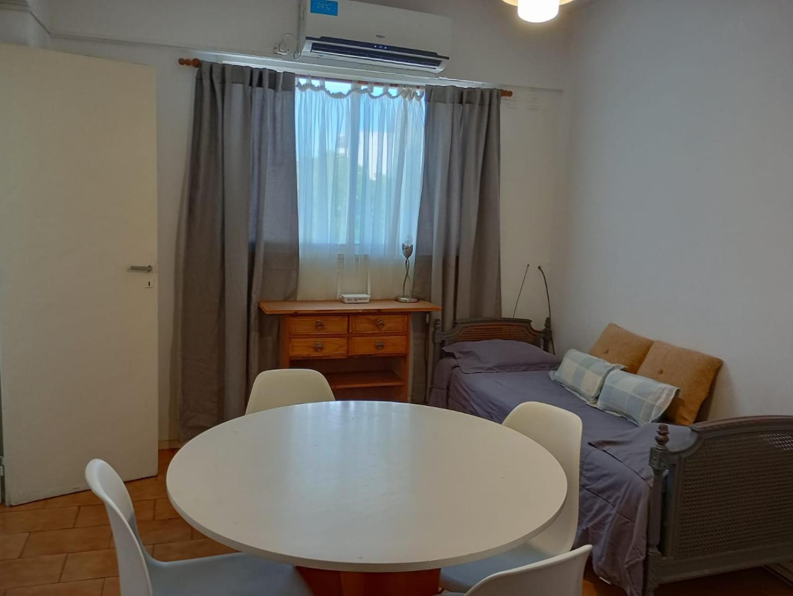 Apartamento Crespo Departamento Luminoso 3 Personas *